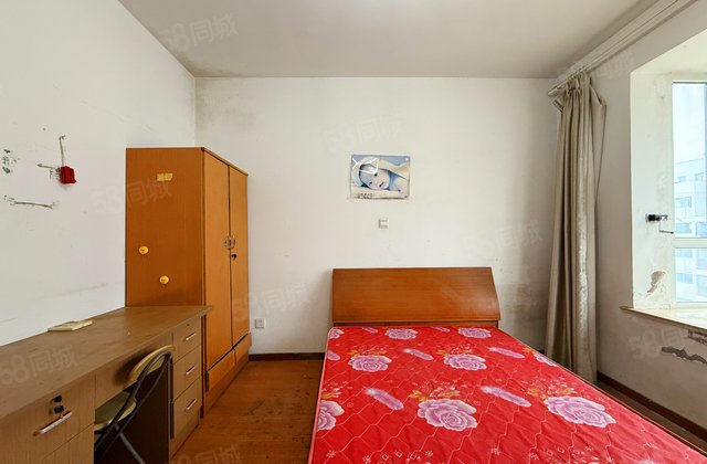 雍合湾花园3室1厅73.23㎡93万二手房图片