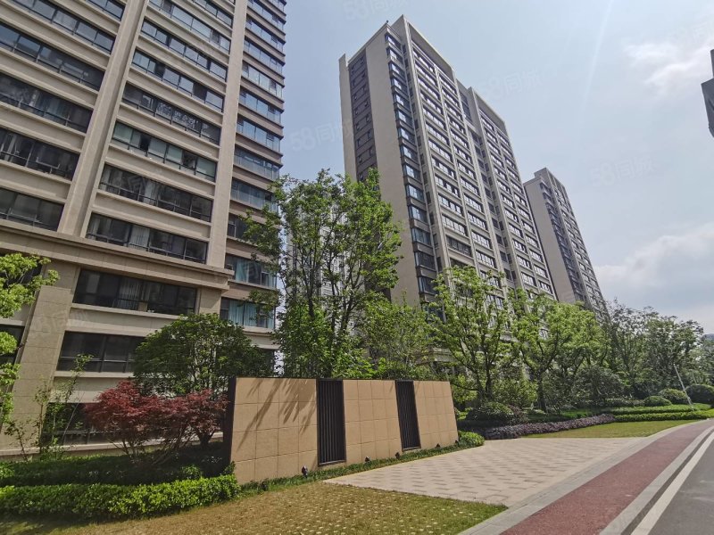 植物园旁次新精装三室琥珀蜀熙府冷暖双供家电全送