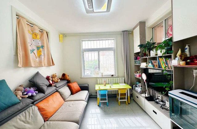 急售 王口小区 两室精装边户 市医院      免大税有储