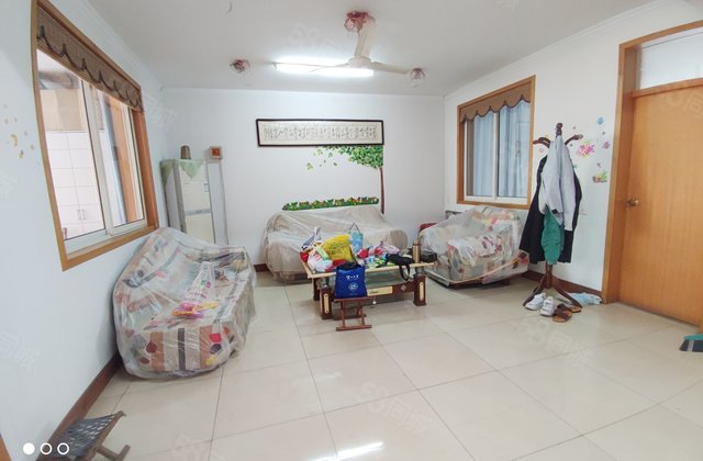 上老东昌 五星广场西邻 有车位   三楼 水城华府新纺苑小区