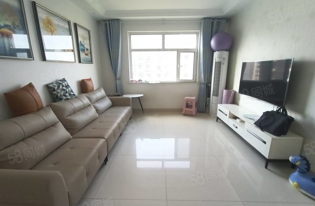 儒辰辰悦旁 海德公园  带车储 送全屋精装家具家电 可按揭