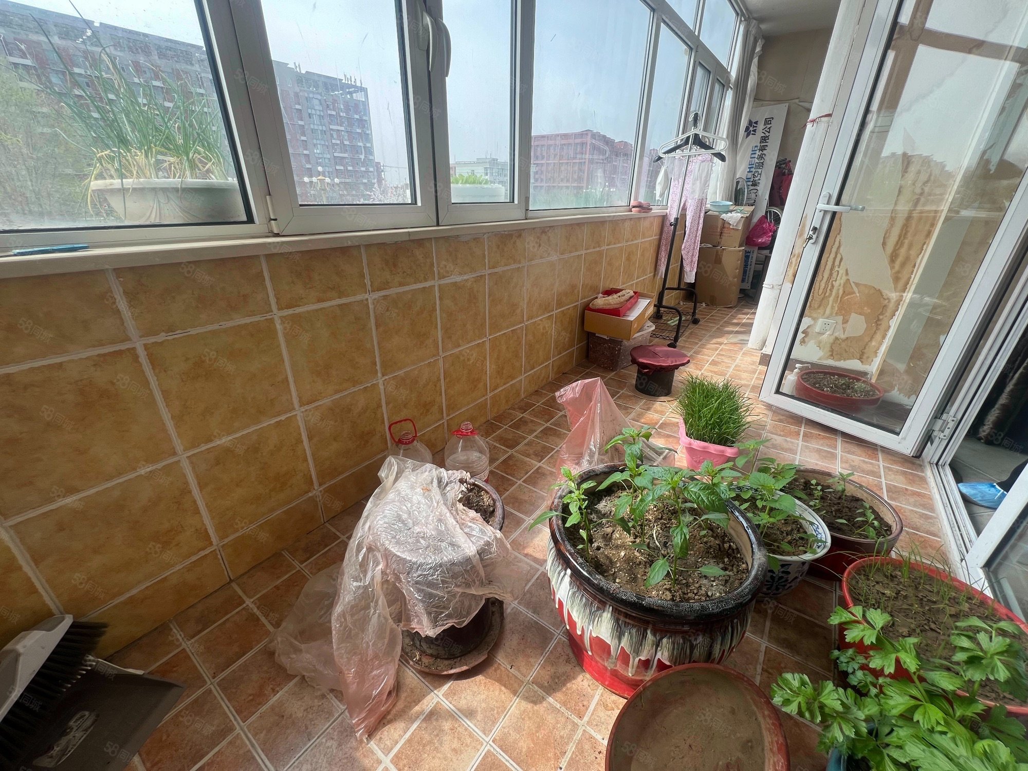 龍景灣甲區(qū)4室2廳3衛(wèi)203.53㎡南北405萬