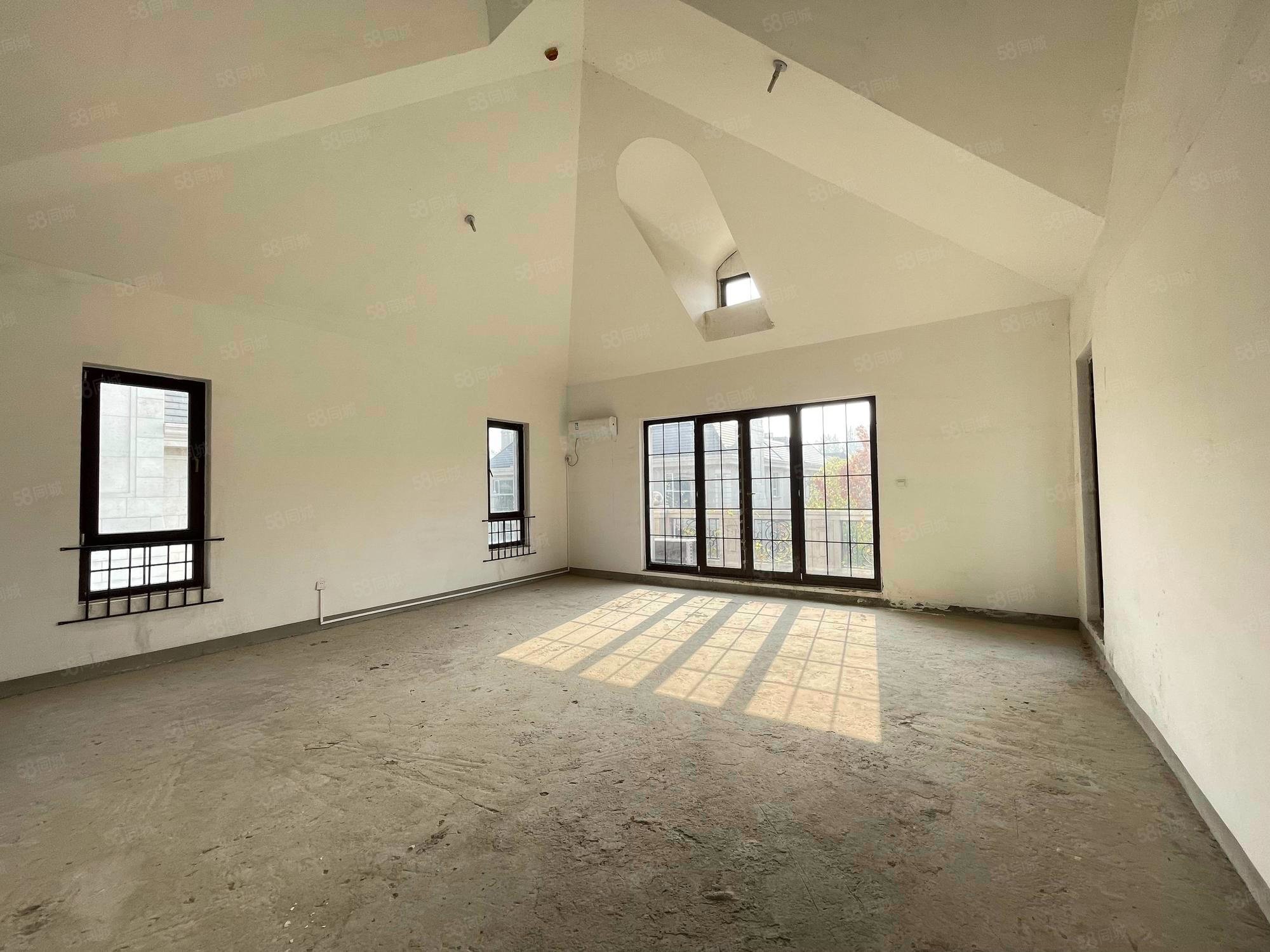 財(cái)富公館8室3廳5衛(wèi)1652㎡南北6000萬(wàn)