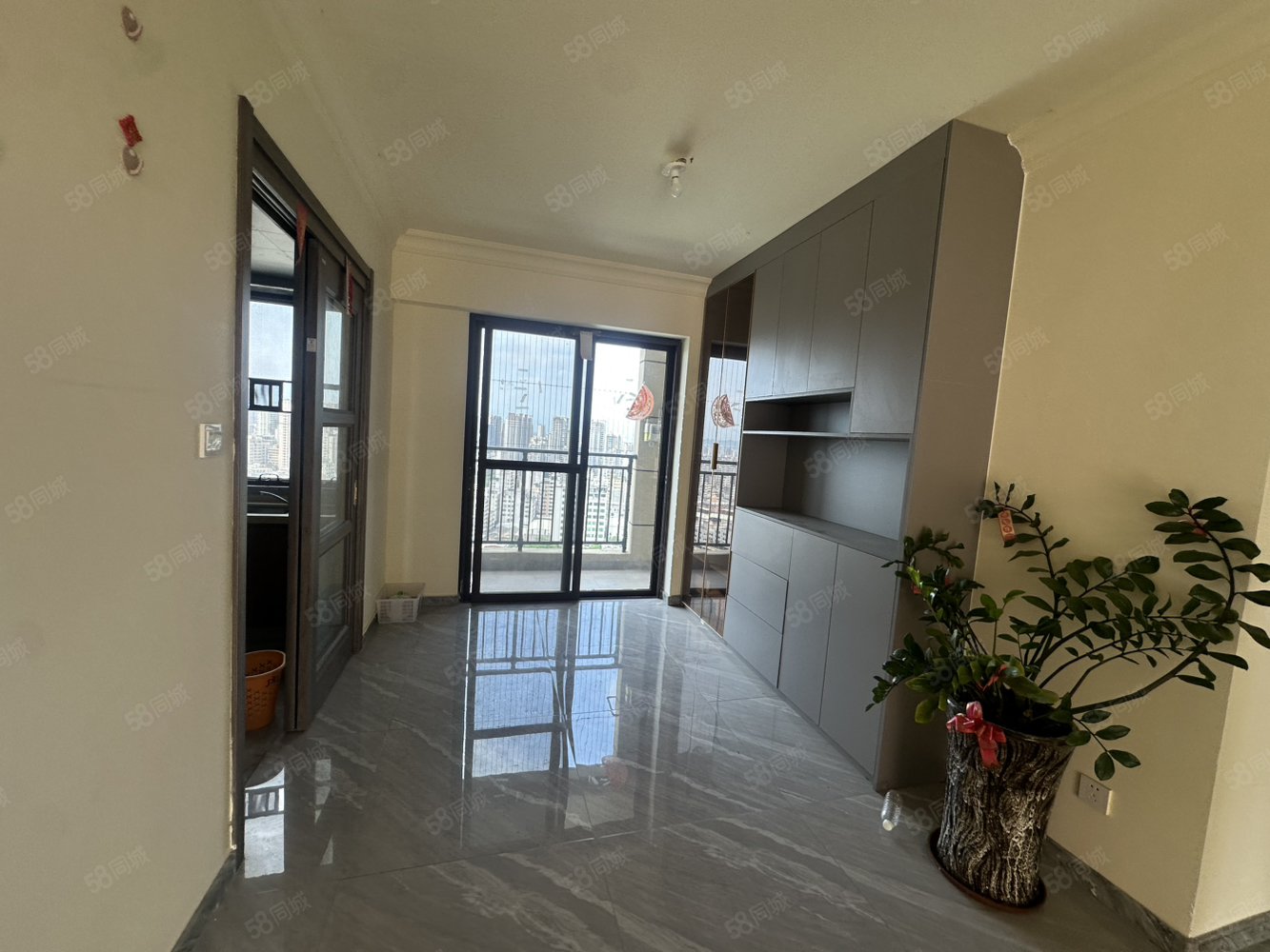 碧桂园天玺湾4室2厅2卫148㎡南北195万