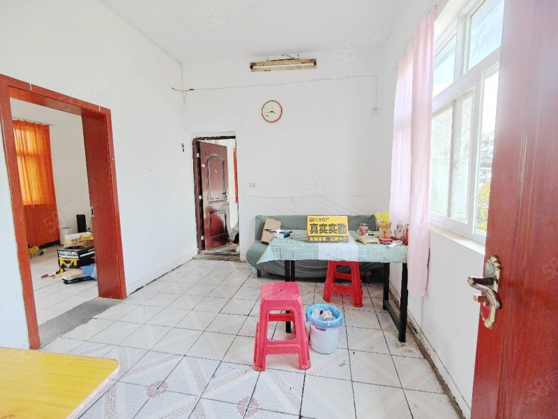 中铁十一局家属楼2室2厅1卫55㎡南北15万
