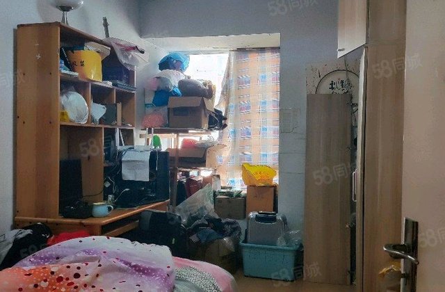中通时代豪园二期(18-34号楼) 3房 周边配套完善
