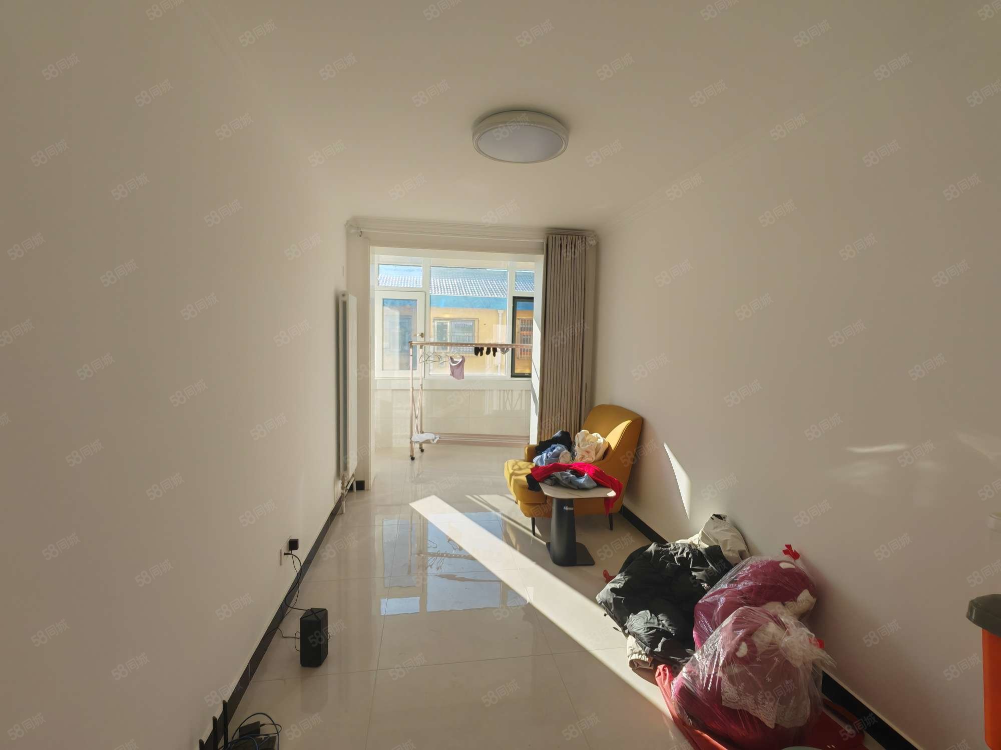 錦繡花園3室1廳1衛(wèi)94.25㎡南北143萬