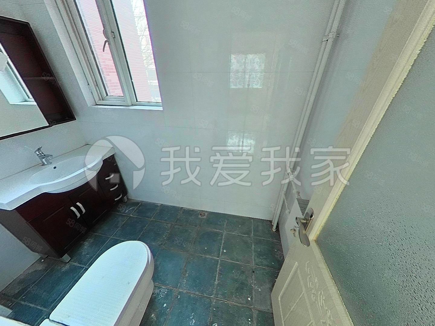 雅苑3室2廳2衛(wèi)136.29㎡南北110萬(wàn)