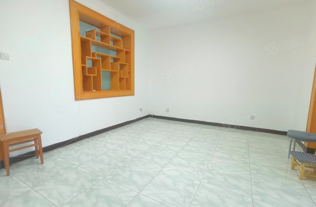 建设西街小区3室2厅100㎡118万二手房图片