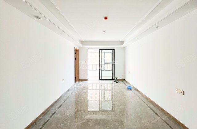 万科璞悦澜岸3室2厅106.76㎡142万二手房图片