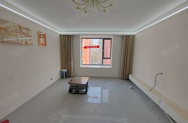 水晶城 阿尔卡迪亚 紧靠光明 户型方正精装修 房东诚心急售