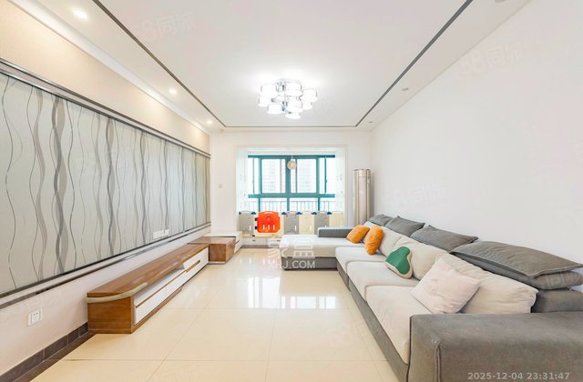 恒大雅苑3室2厅136.77㎡108万二手房图片