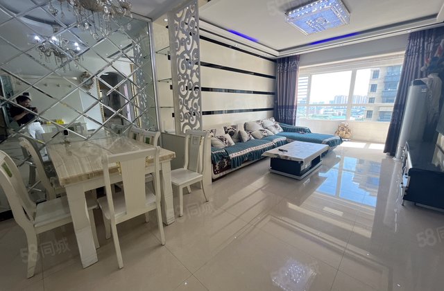 东昌丽都四叶草户型 免大税车位地下室 小高东边户 东昌中学