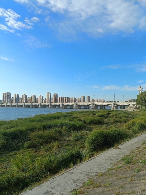 清福小区(E区)2室2厅1卫74㎡西南26.8万