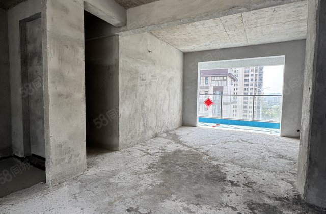 新荣清华府3室2厅112㎡86万二手房图片