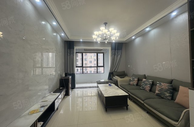 急售！一实验！孟达国际B2 精装修三室两卫免大税 城市玖玺