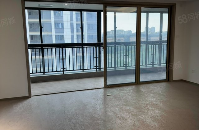 华建天月府3室2厅138㎡148万二手房图片