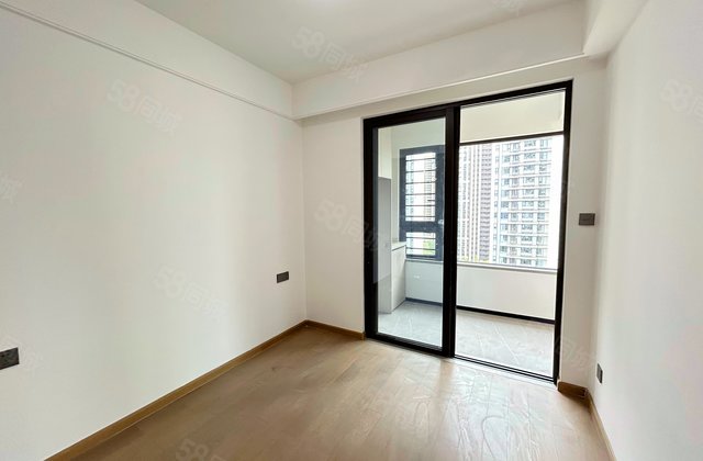 中海杏林鹭湾4室2厅130.04㎡498万二手房图片