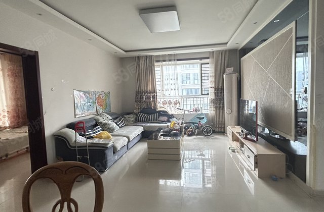 大学城二中文苑附近 三室两卫 边户 带车位储藏室免大税