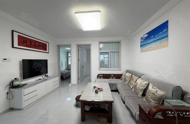 汽车站东 8萬 精装婚房    三室好楼层七中光明停车方便