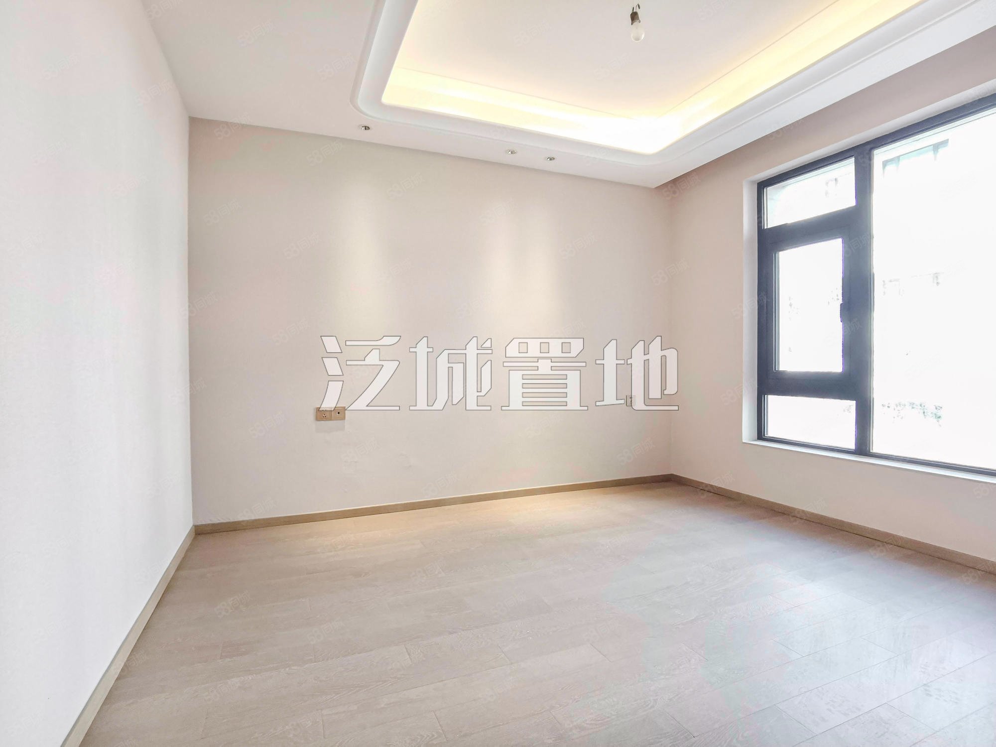 國瑞熙墅二區(qū)4室3廳3衛(wèi)418㎡南北1680萬