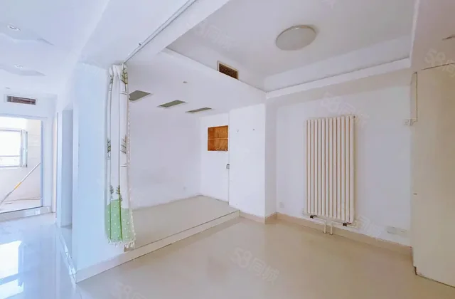 城市主人别墅286万！带车库！名人苑，古楼别墅，聊大花园！