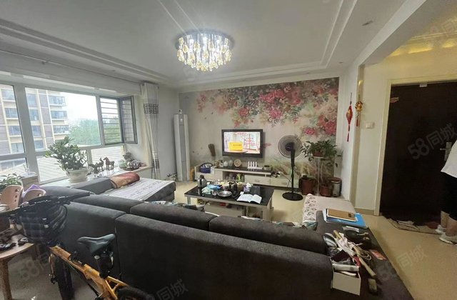 电梯洋房急售文轩本部，老一中，龙湾在水一方，带车位地下室