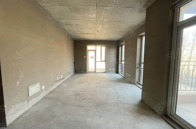 旭辉十九城邦3室2厅176㎡77万二手房图片