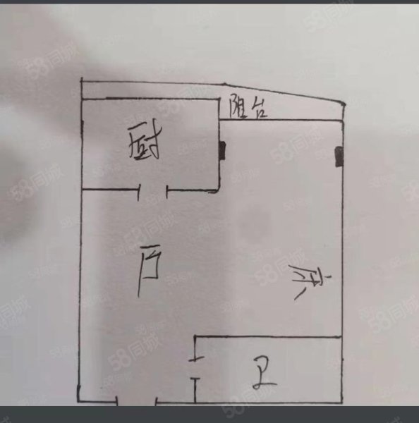 双龙大厦1室1厅1卫33.82㎡东55万