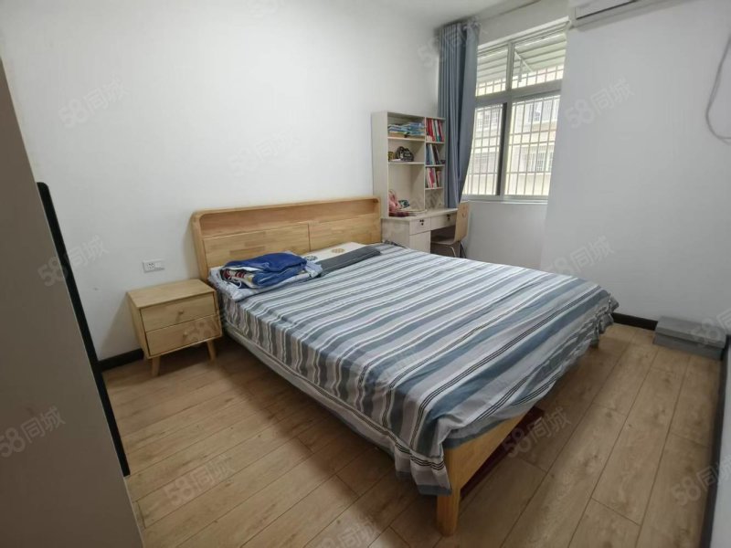 儒学南院2室2厅1卫88㎡南北38万