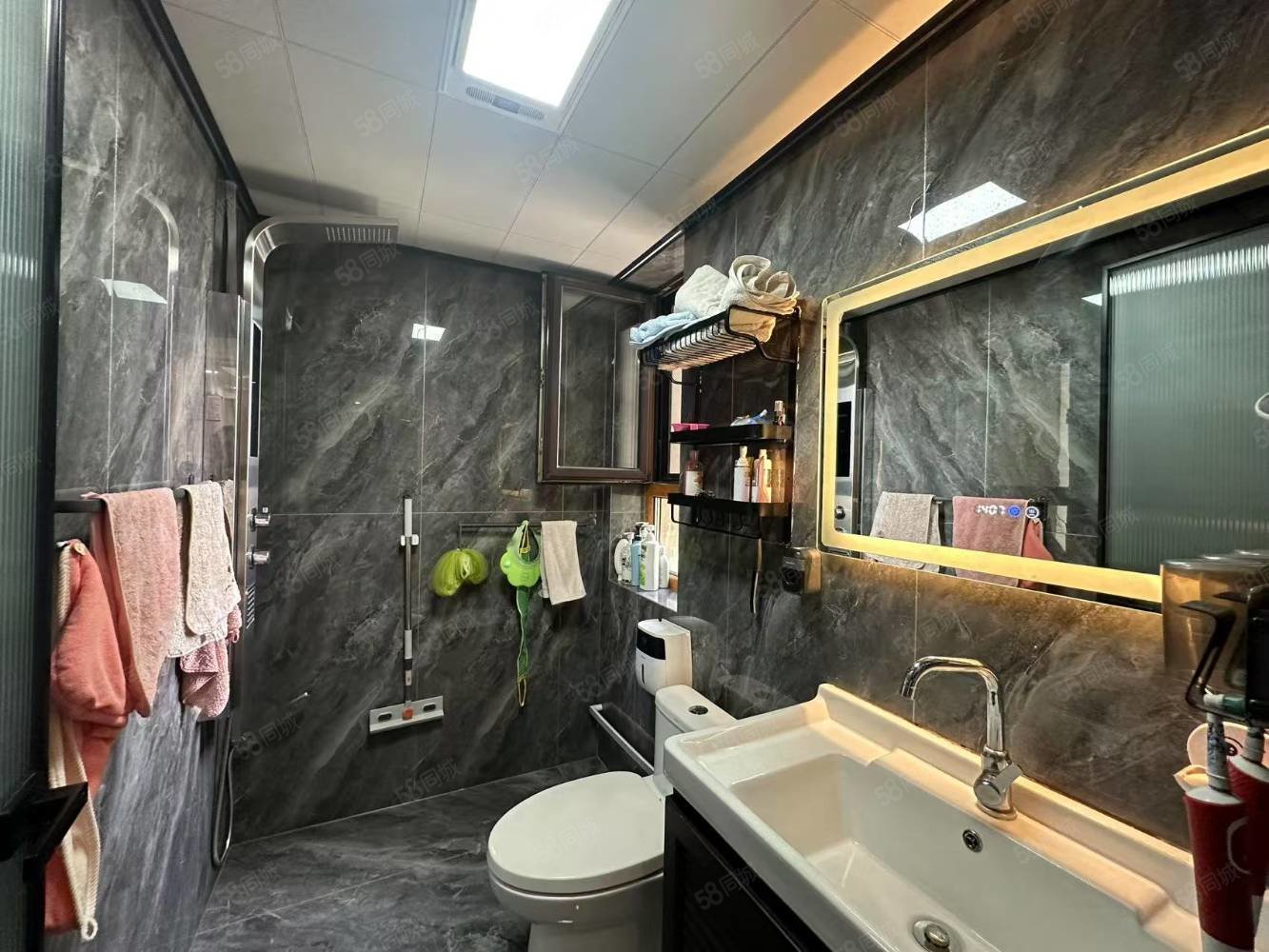 碧桂园悦江山3室2厅2卫125㎡南北88.8万