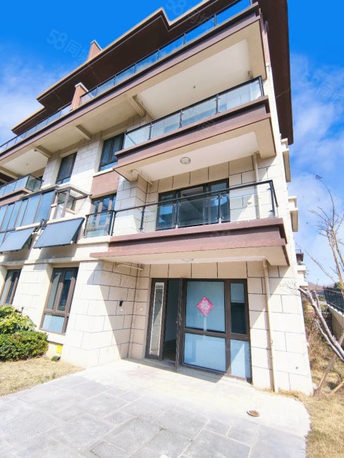 宝华山下降价15万 精装别墅带院子随时看房,碧桂园仙林云墅-句容58