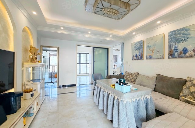 勤诚达新界5室2厅113.88㎡100万二手房图片