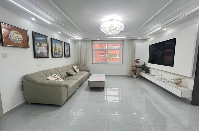 东昌湖边，畅博怡情湾，干休所家属院 世博园小区中层 三室朝阳