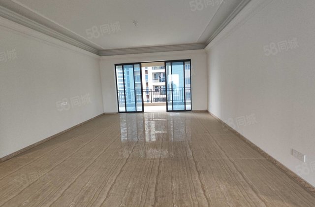 保山碧桂园5室2厅235㎡103万二手房图片