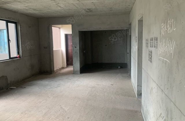 华翔望江山4室2厅114㎡65万二手房图片