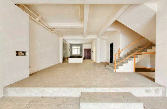 成都后花园1期5室2厅298.2㎡500万二手房图片