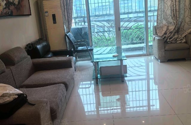 东汇名苑3室2厅116.85㎡61万二手房图片