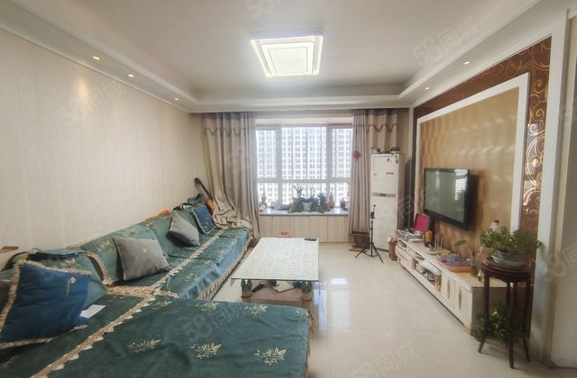 开发区振华旁 东昌丽都 带储藏室大三居 随时看房诚心出售