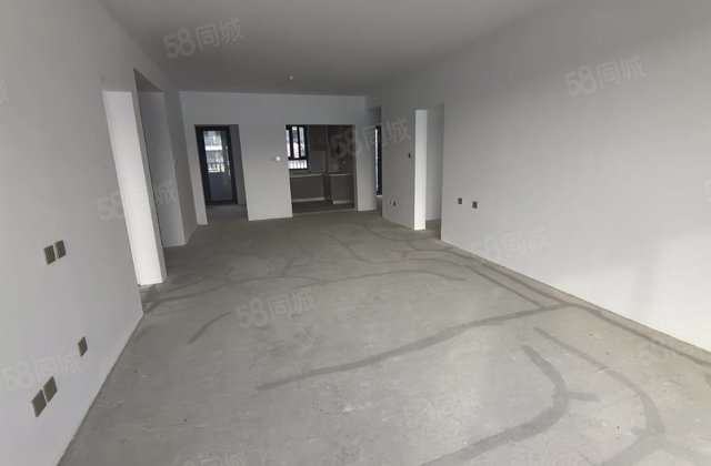 旭辉银盛泰博观锦里4室2厅135㎡118万二手房图片
