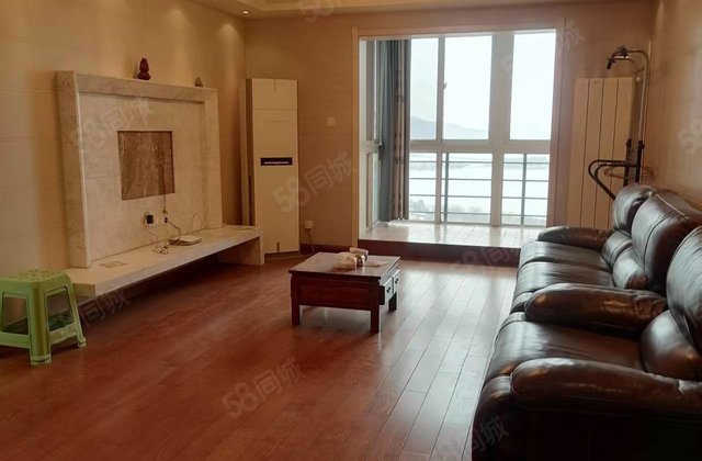 滨湖花园(东区)2室2厅111.82㎡120万二手房图片