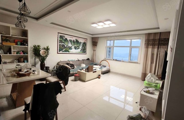 度假区 三室超阳 民生凤凰城 南北通透 带电梯 环境优美