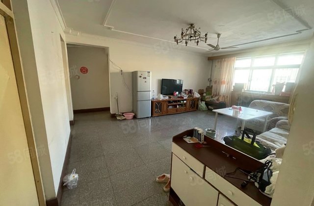 金融小区3室2厅123㎡60万二手房图片