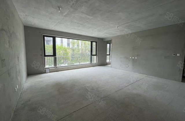 德熙瑞府4室2厅193㎡345万二手房图片