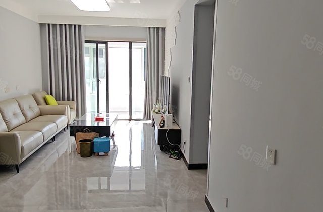 荣盛锦绣学府 二中对过精装3居 99.9好楼层