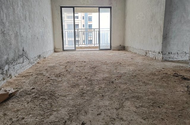 湛江三室毛坯南商品房住宅满五二手房网,湛江三室毛坯南商品房住宅满