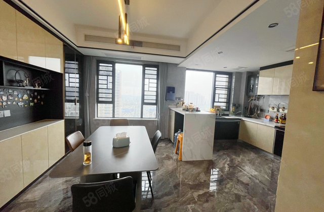 翡翠年华4室2厅163㎡138.8万二手房图片