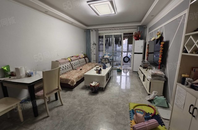东岳广场3室2厅116㎡75万二手房图片