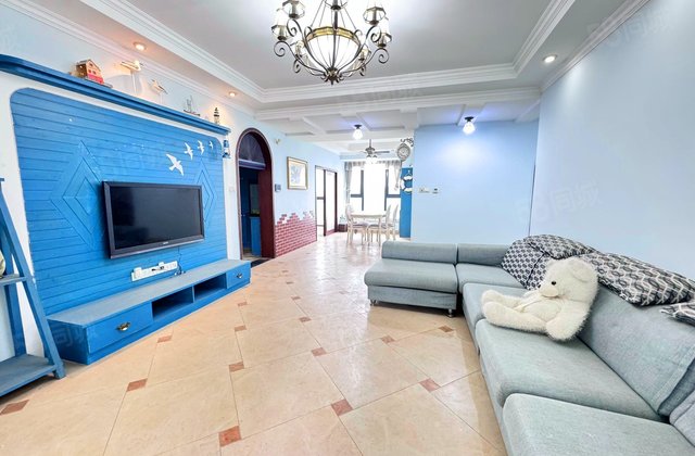 藏珑湖上国际花园4室2厅143.63㎡122万二手房图片