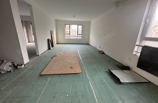 急售 边户！3加4 叠拼别墅！江北水镇！全天采光！新房未住！